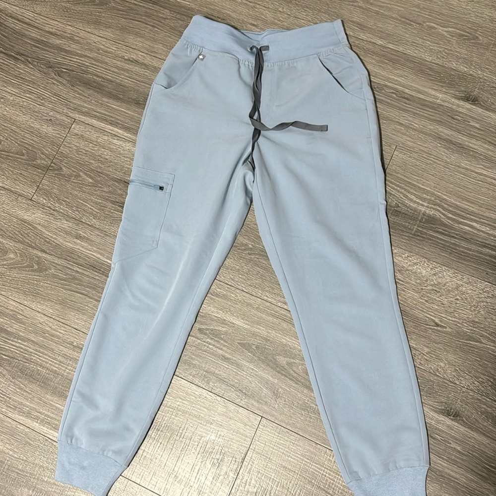 Scrub pants